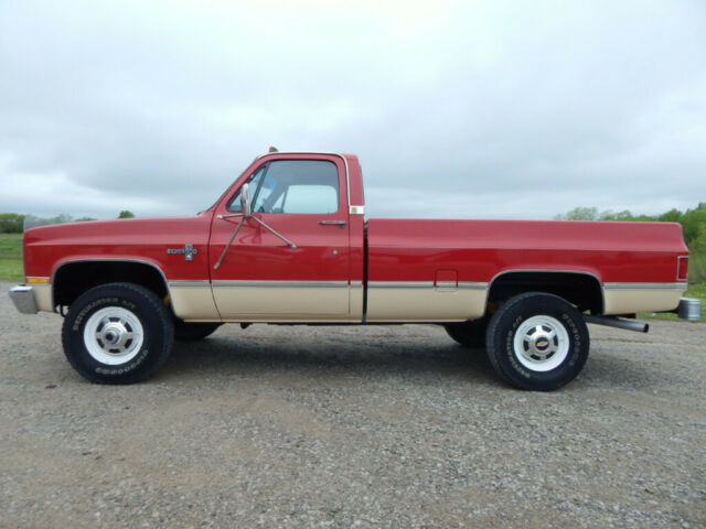 1987 Chevrolet C/K Pickup 3500 Silverado - photo 2