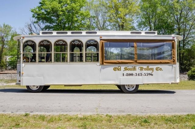1987 Chevrolet Molly Trolley -- - photo 3