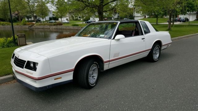 1987 Chevrolet Monte Carlo Base Coupe 2-Door 5.0L 1987 Chevrolet Monte Carlo SS Aerocoupe