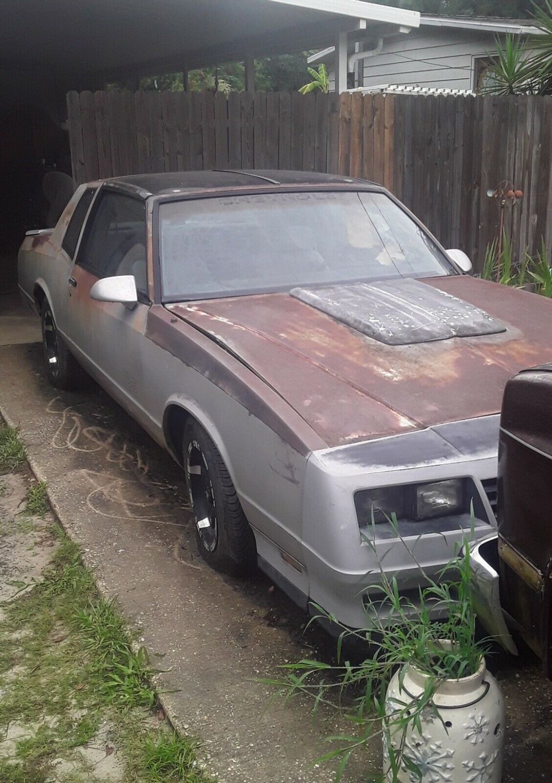1987 Chevrolet Monte Carlo - photo 2