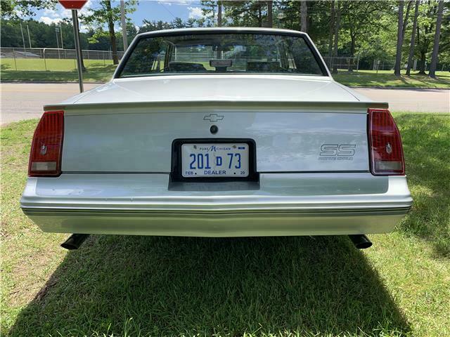 1987 Chevrolet Monte Carlo Sport SS - photo 3