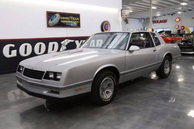 1987 Chevrolet Monte Carlo SS 2dr Coupe - photo 4