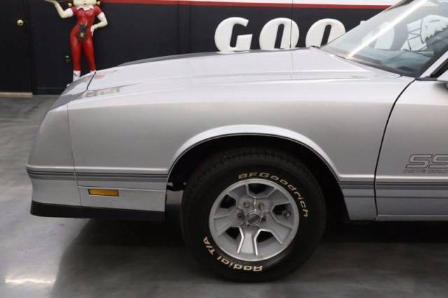 1987 Chevrolet Monte Carlo SS 2dr Coupe - photo 7