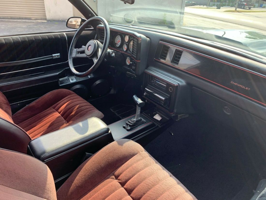 1987 Chevrolet Monte Carlo - photo 12