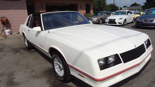1987 Chevrolet Monte Carlo SS Aero 2dr Coupe
