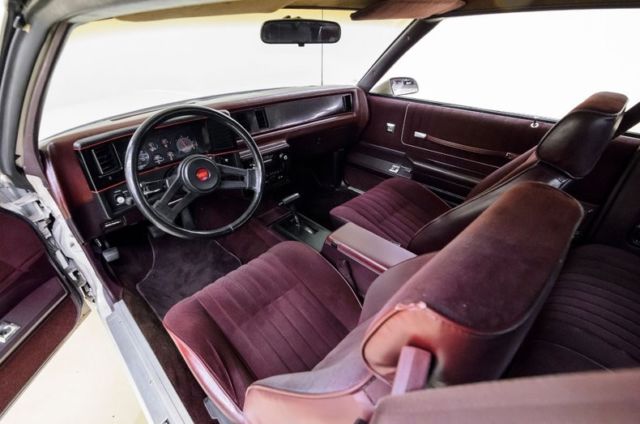 1987 Chevrolet Monte Carlo Aero Coupe - photo 12