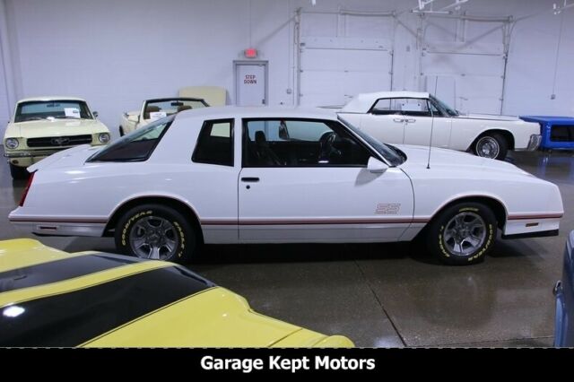 1987 Chevrolet Monte Carlo SS Aero Coupe - photo 11