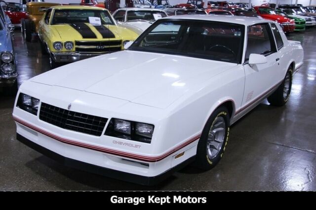 1987 Chevrolet Monte Carlo SS Aero Coupe - photo 3