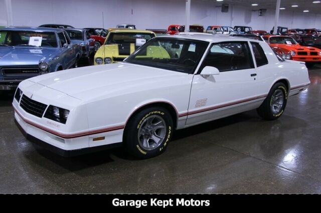 1987 Chevrolet Monte Carlo SS Aero Coupe - photo 4