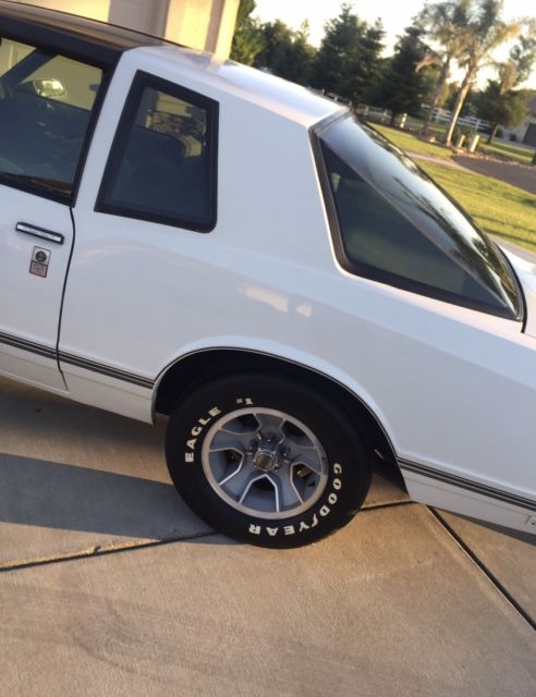 1987 Chevrolet Monte Carlo SS Aero V8 Coupe T-Top Low Miles - photo 5