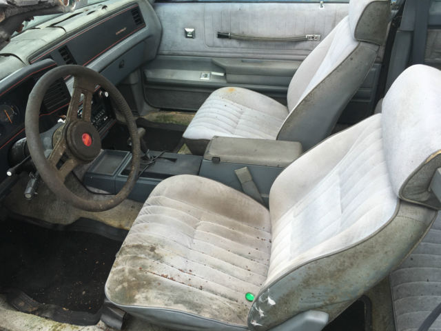 1987 Chevrolet Monte Carlo - photo 9