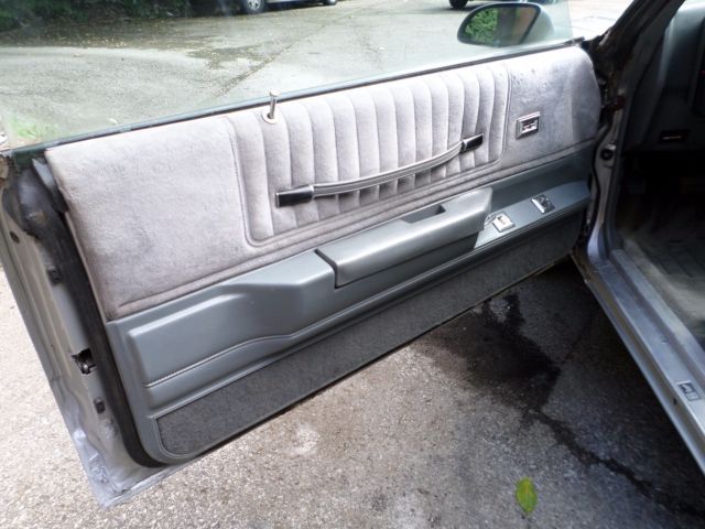 1987 Chevrolet Monte Carlo SS Coupe 2-Door - photo 13