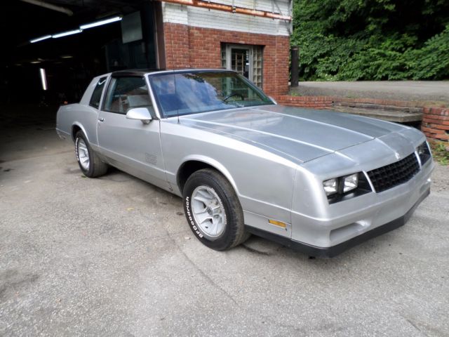 1987 Chevrolet Monte Carlo SS Coupe 2-Door - photo 3