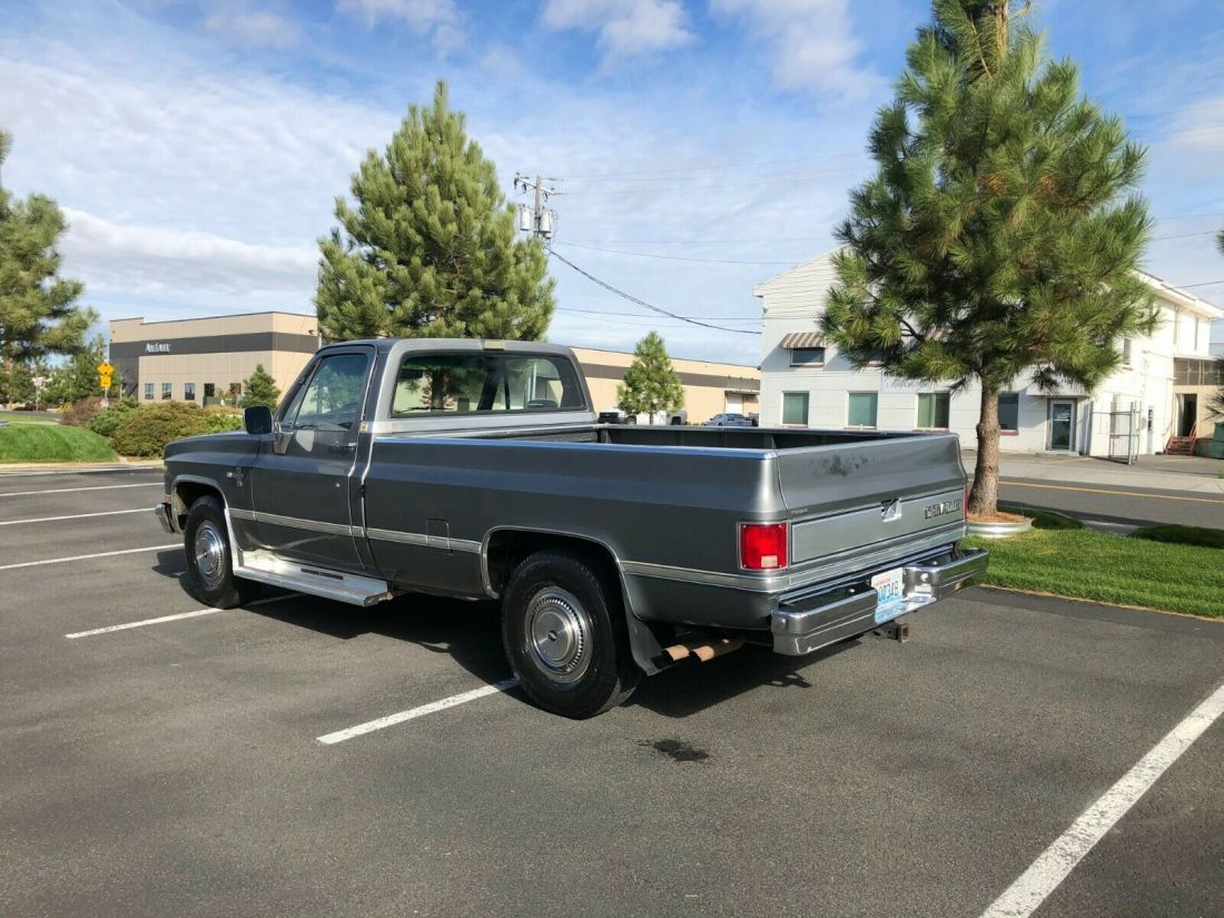 1987 Chevrolet C/K Pickup 2500 SILVERADO - photo 4