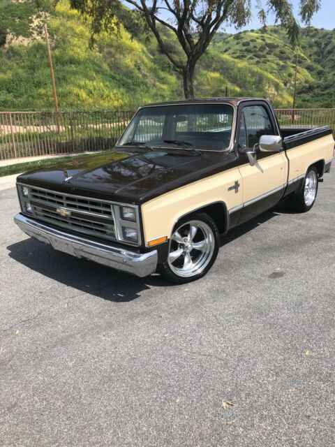 1987 chevrolet r10 c10 silverado 5.0L 1987 Chevrolet C-10 silverado