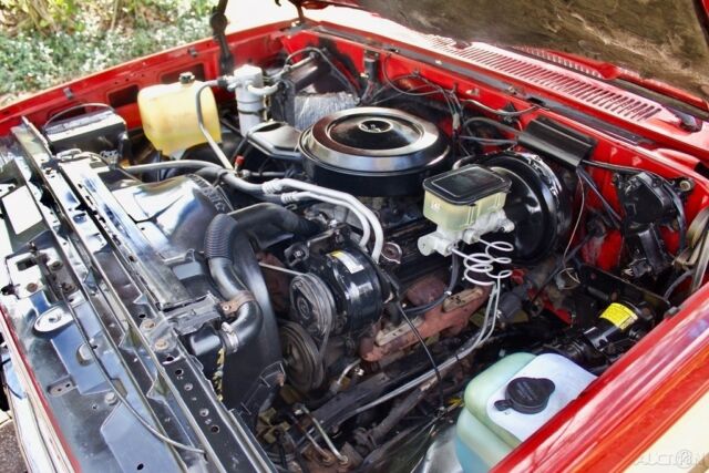 1987 Chevrolet Silverado 1500 Silverado Resto-Mod / New Leather Interior - photo 13