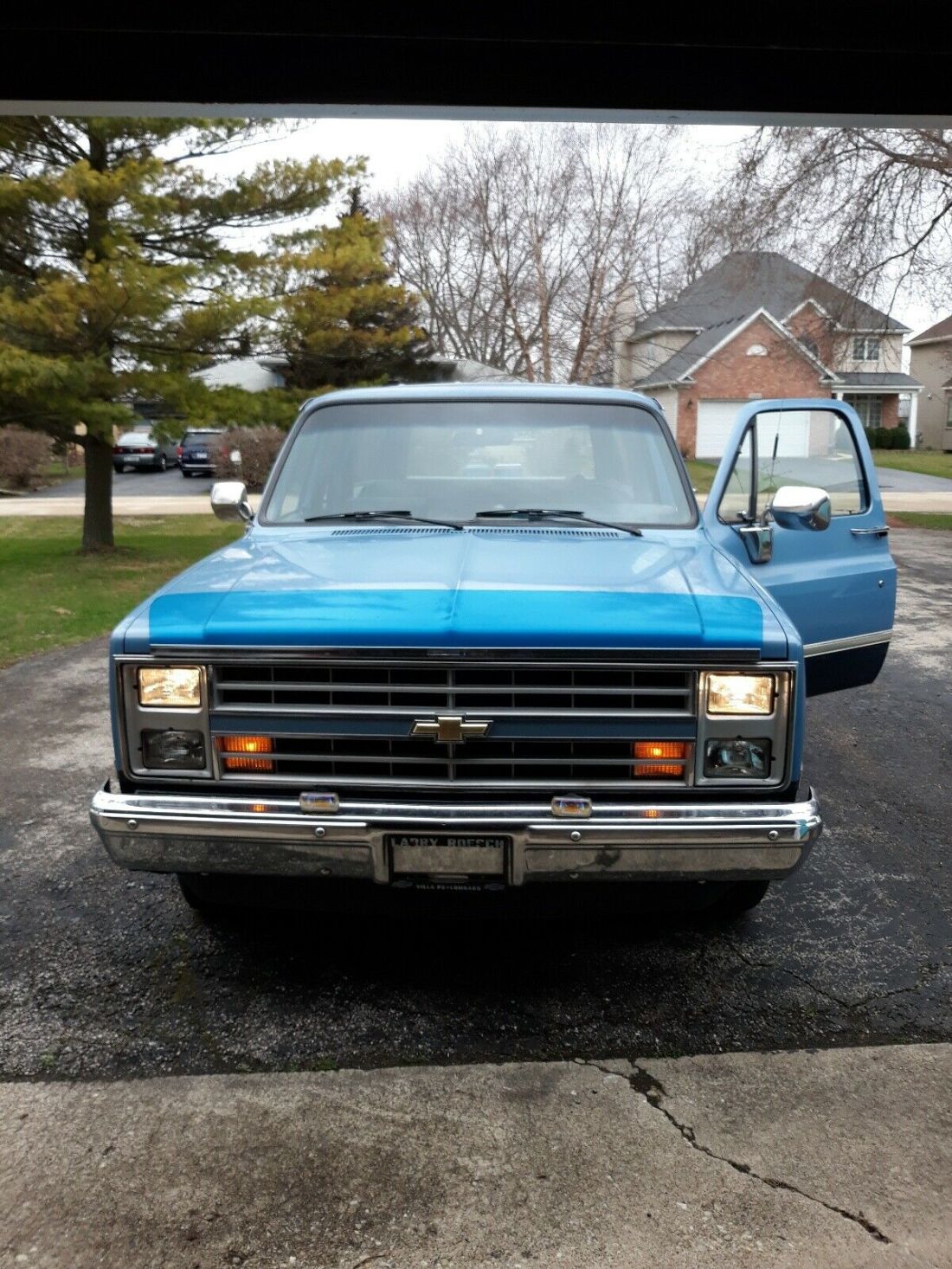 1987 Chevrolet R10 Suburban Carry All - photo 3