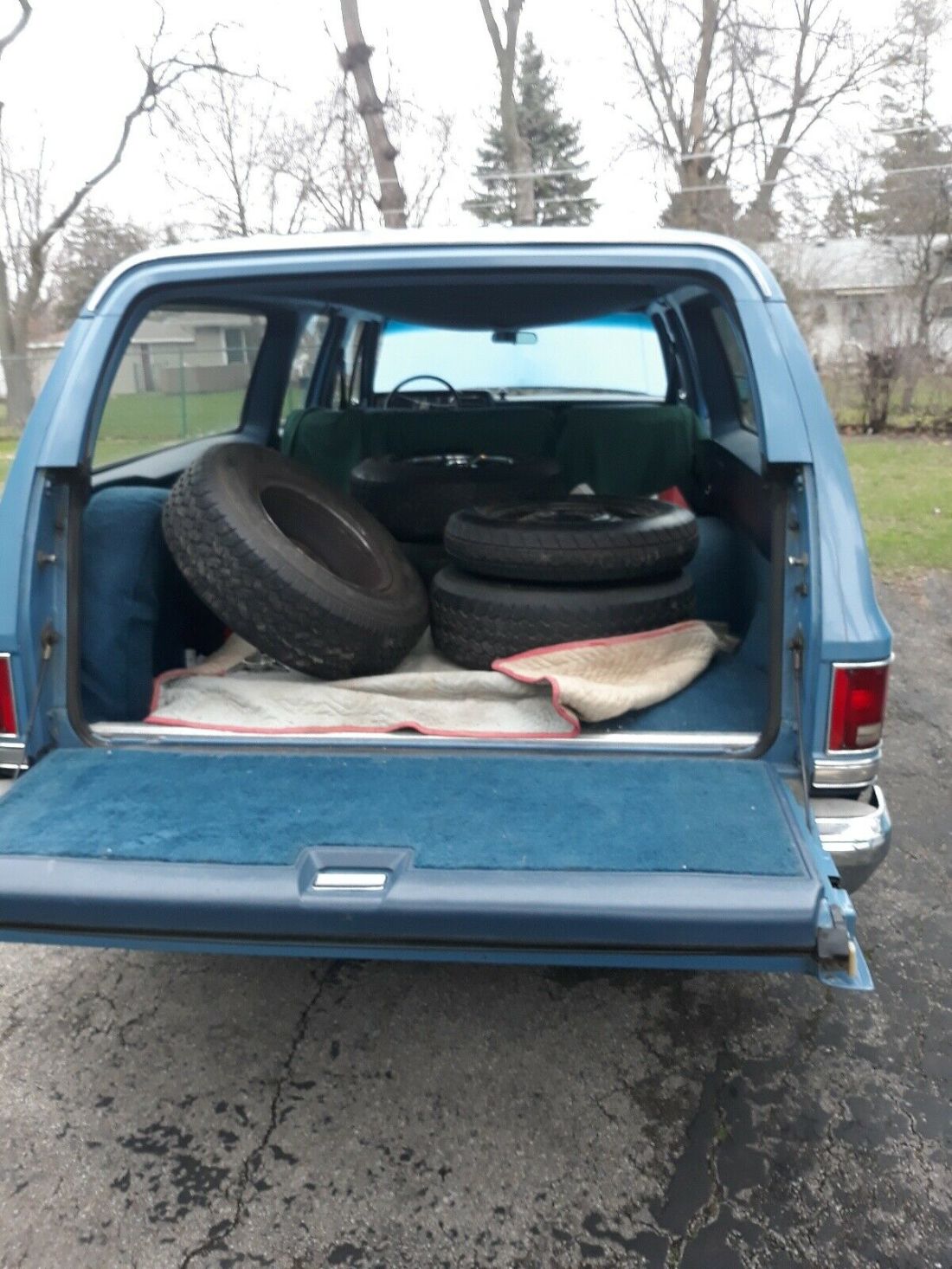 1987 Chevrolet R10 Suburban Carry All - photo 4