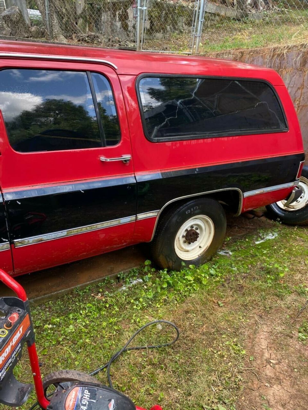 1987 Chevrolet R20 Suburban R20 - photo 3