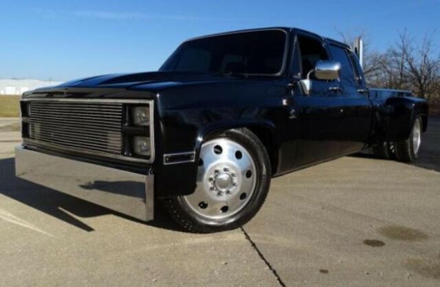 1987 Chevrolet R30 Silverado Cummins Turbo Diesel 5spd One of a kind Custom 1987 Chevrolet C/K Pickup 3500 Silverado