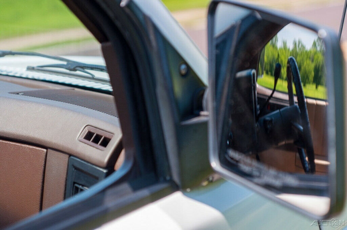 1987 Chevrolet S-10 Sport - photo 12