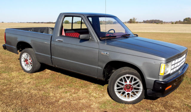 1987 Chevrolet S-10 SWB Pickup Nice! 4 cyl 4 speed 1987 Chevrolet S-10