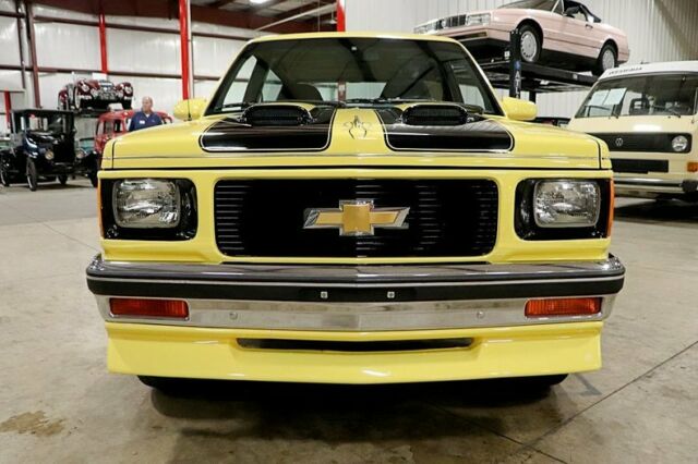 1987 Chevrolet S10 Blazer -- - photo 8