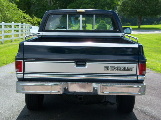 1987 Chevrolet C-10 Silverado - photo 8