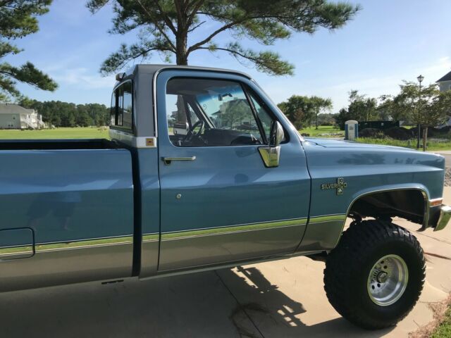 1987 Chevrolet Silverado 1500 Silverado R10 4x4 - photo 7