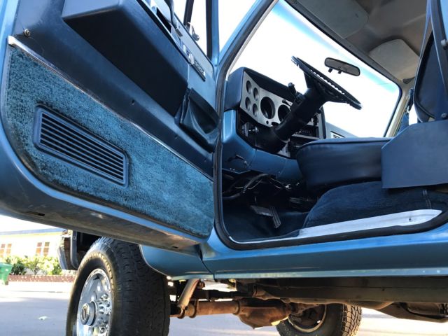 1987 Chevrolet C/K Pickup 3500 Silverado - photo 9