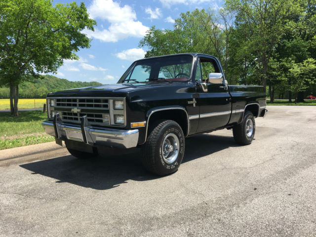 1987 Chevrolet Silverado 4x4 R10 V10Chevrolet Silverado 4x4 R10 V10 1987 Chevrolet C-10 silverado