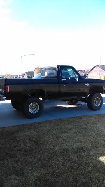 1987 Chevrolet Silverado 1500 4x4 - photo 2