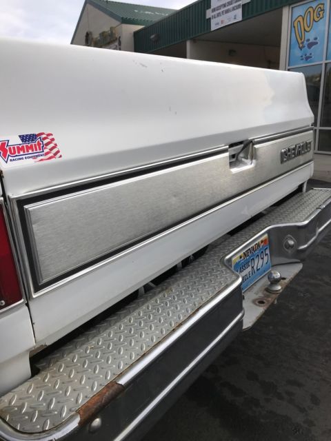 1987 Chevrolet C-10 SILVERADO - photo 13