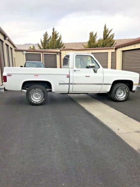 1987 Chevrolet C-10 SILVERADO - photo 11