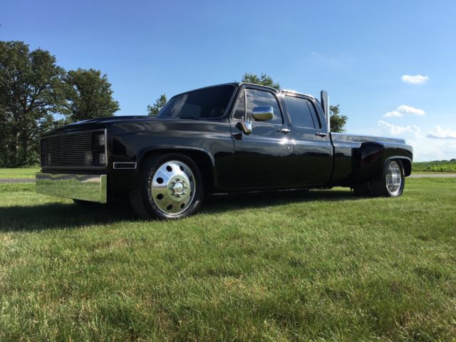 1987 Chevrolet C/K Pickup 3500 Custom - photo 2