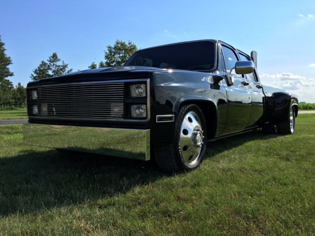 1987 Chevrolet C/K Pickup 3500 Custom - photo 3
