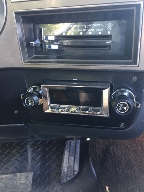 1987 Chevrolet C-10 Silverado - photo 9