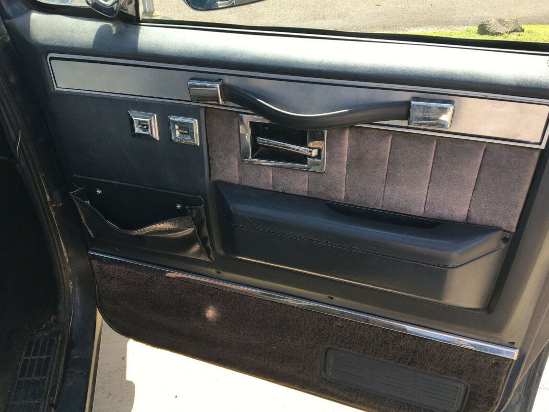 1987 Chevrolet C-10 SILVERADO - photo 12