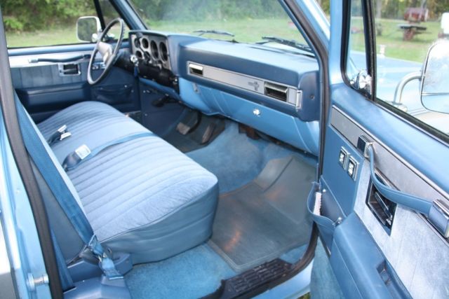 1987 Chevrolet C-10 - photo 12