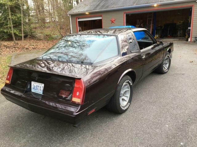 1987 Chevrolet Monte Carlo SS - photo 2