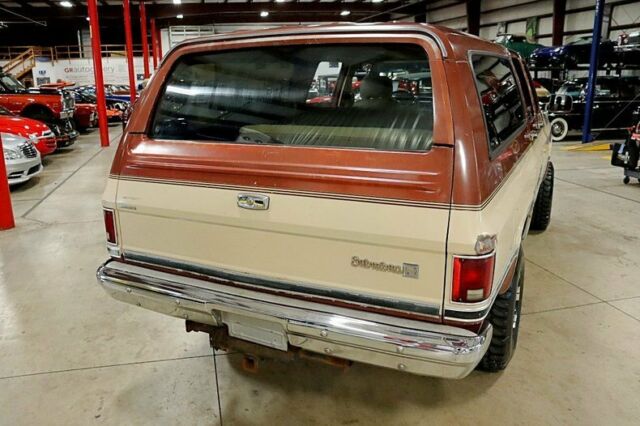 1987 Chevrolet Suburban -- - photo 11