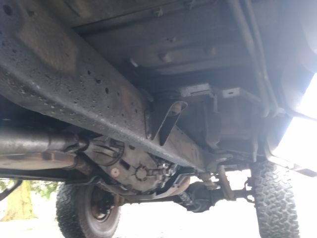 1987 Chevrolet Suburban Silverado 4x4 1500 2500 - photo 13