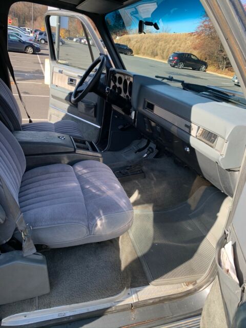 1987 Chevrolet Suburban Silverado - photo 12