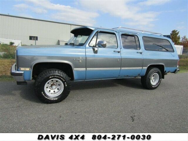 1987 Chevrolet V10 SUBURBAN 4X4 Square Body Silverado C/K 10 Trim Package - photo 3
