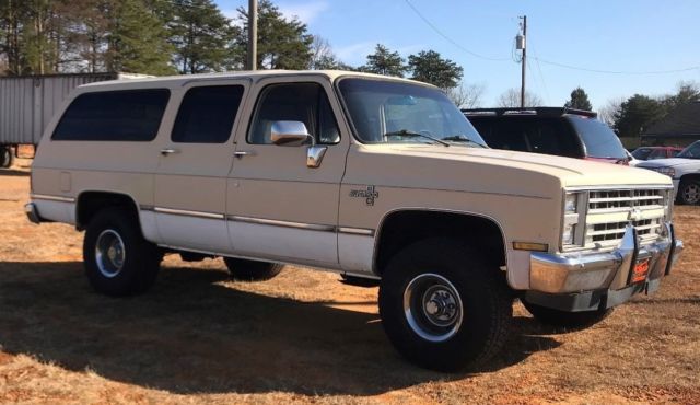 1987 Chevrolet Suburban Silverado Sport Utility 4-Door