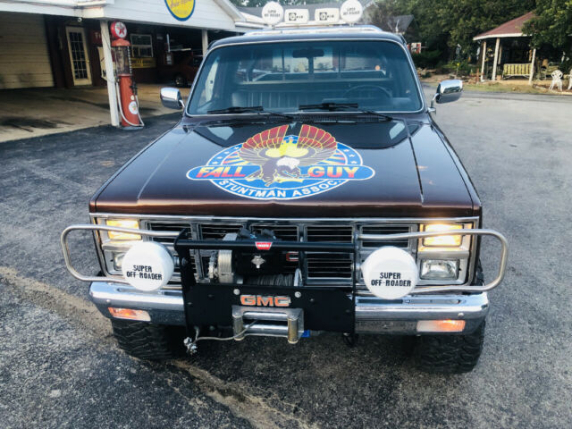 1987 Chevrolet V20 Regular Cab 4WD - photo 8