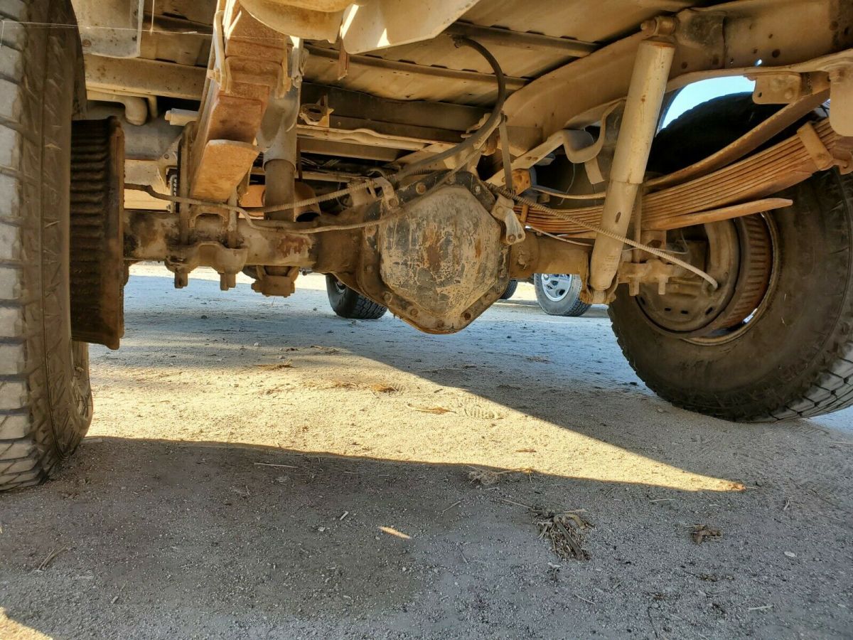 1987 Chevrolet V3500 - photo 13