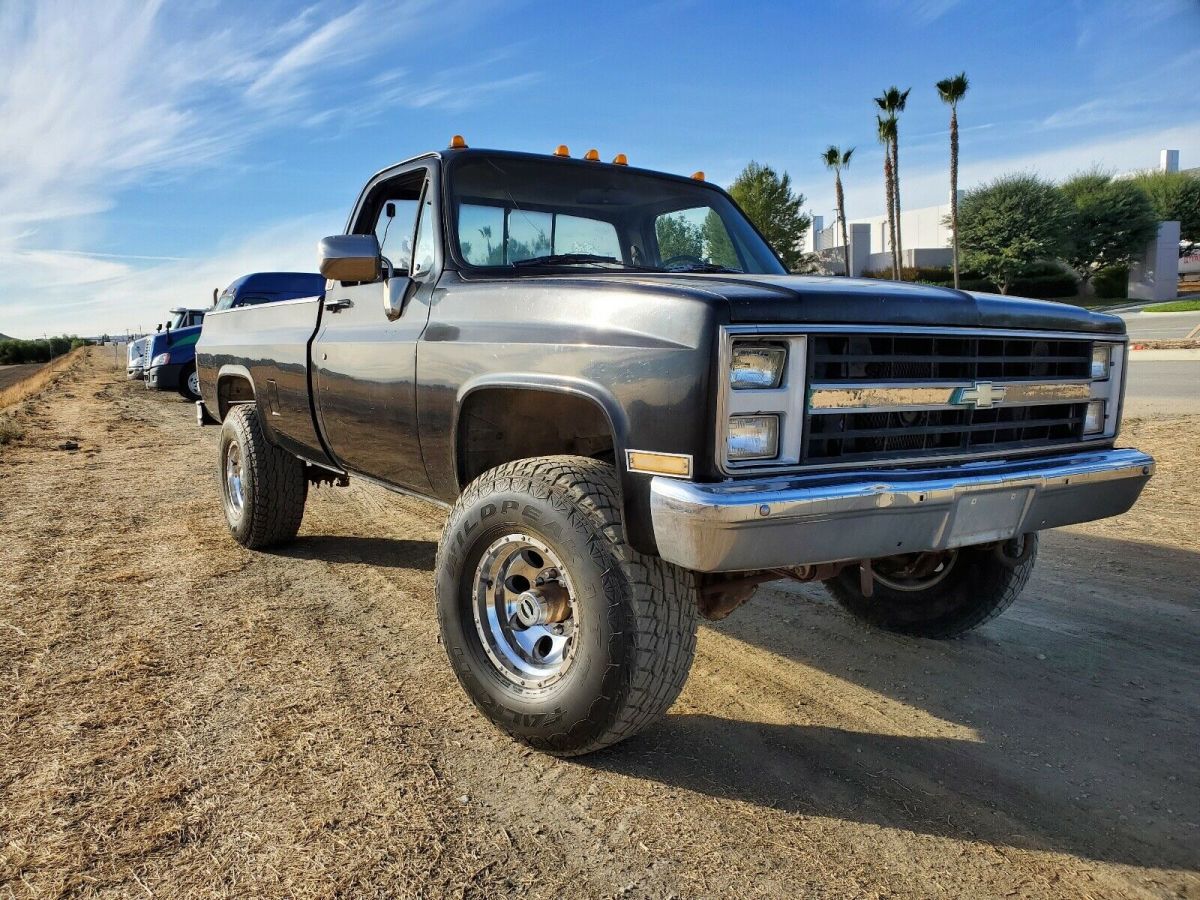 1987 Chevrolet V3500 - photo 2