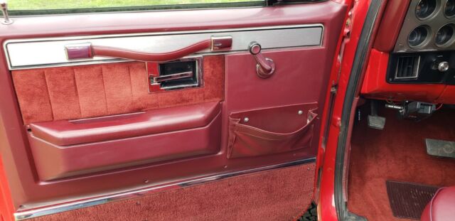 1987 Chevrolet C/K Pickup 3500 Silverado - photo 11