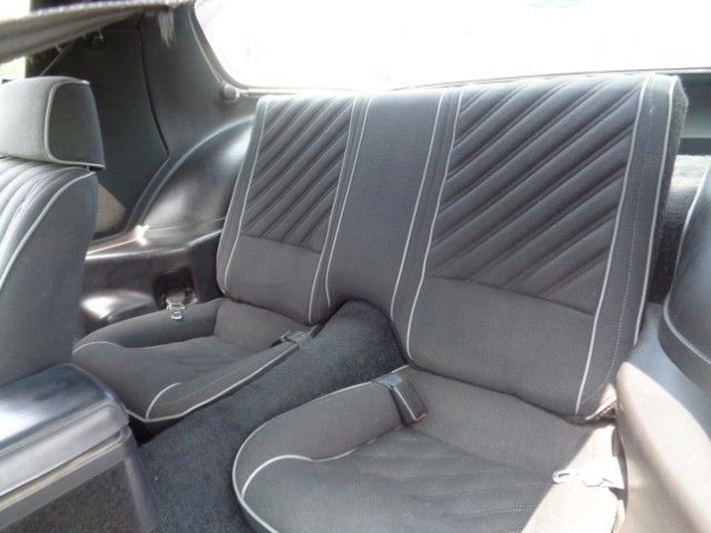 1987 Chevrolet Camaro iroc Z - photo 9